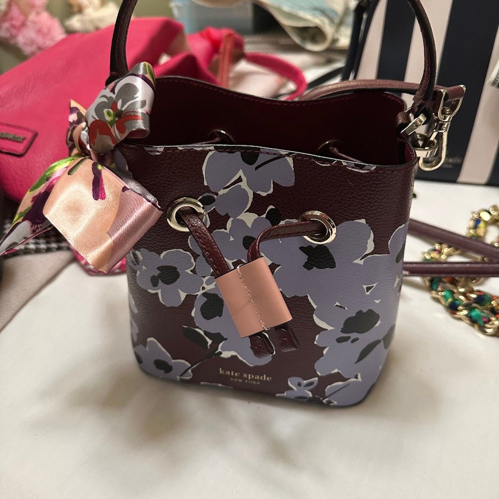 Kate Spade EVA WILDFLOWER BOUQUET SMALL BUCKET BAG